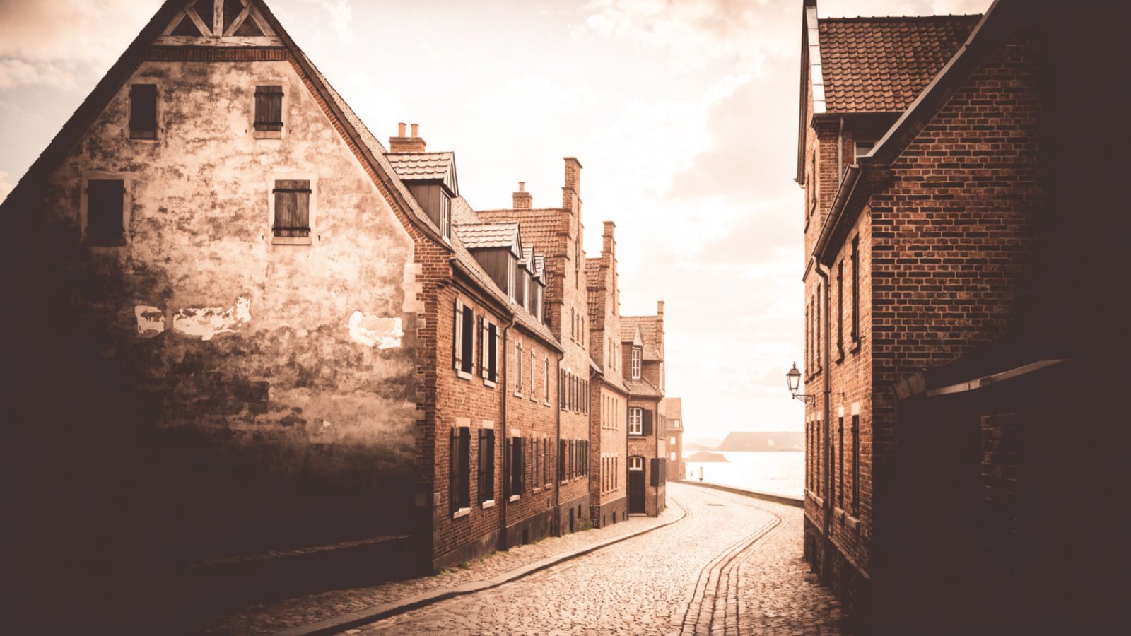 Historische Giebelhäuser in Husums Altstadt
